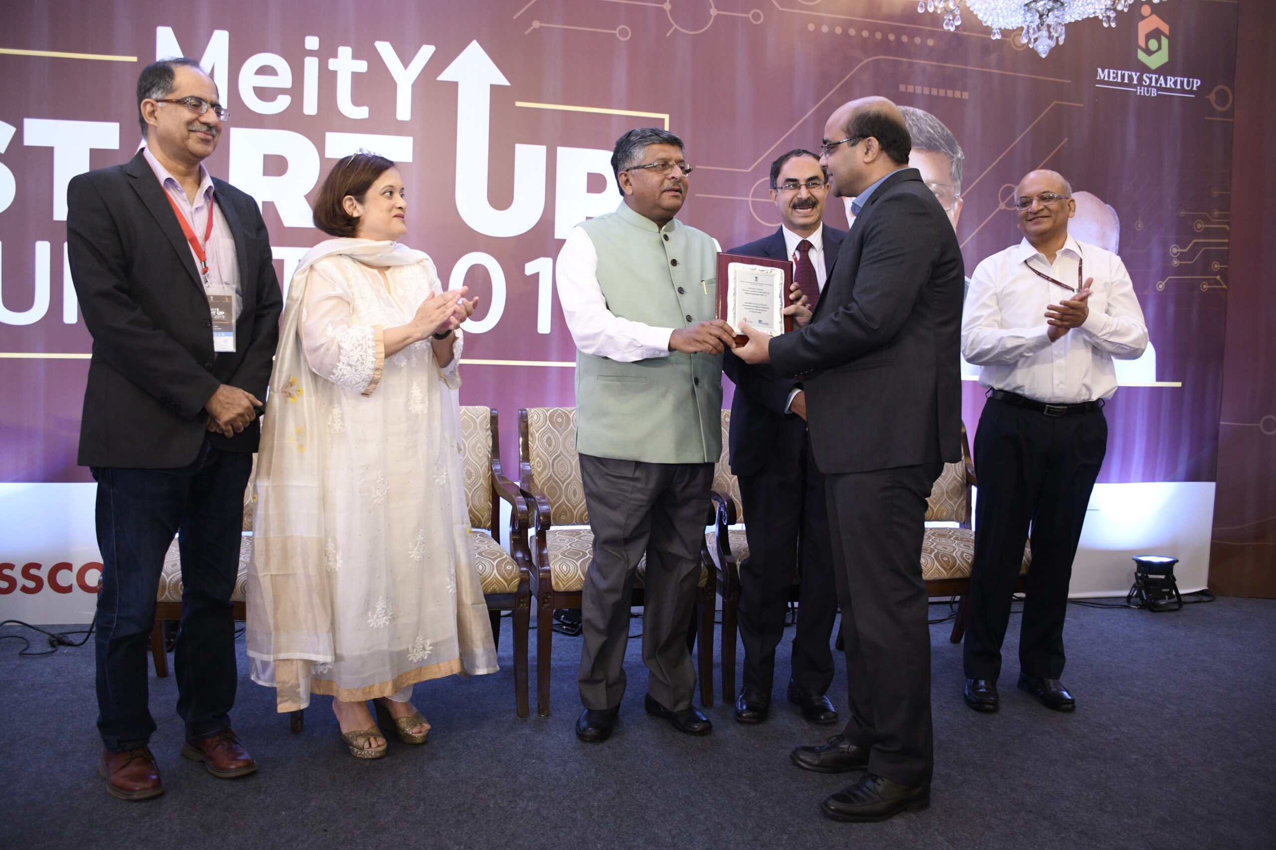PayNearby awarded ‘DigiDhan Mission FinTech Award’ by MeitY